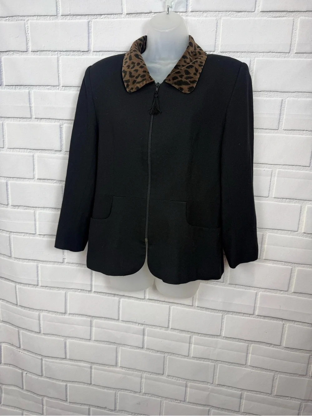 Vintage Y2K Suits Me Black Leopard Collar Zip Blazer Jacket Size 6 academia chic